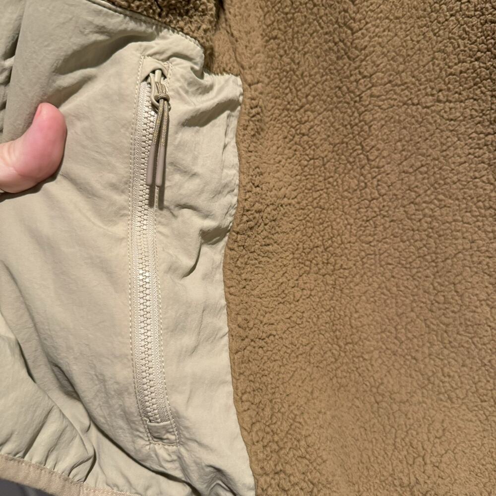 Prana Tan Encinitas Reversible Quilted Vest Mens XXL - Picture 4 of 7